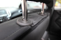 Chevrolet Equinox 2018-2025 гг. Авточехлы экокожа+ткань+алькантара Antara A001 (полный салон) фото 3