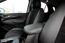 Chevrolet Equinox 2018-2025 гг. Авточехлы экокожа+ткань+алькантара Antara A001 (полный салон) фото 4