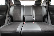 Chevrolet Equinox 2018-2025 гг. Авточехлы экокожа+ткань+алькантара Antara A001 (полный салон) фото 6