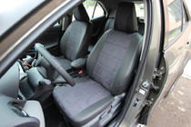 Toyota Yaris/Yaris Cross (XP210) 2020- гг. Авточехлы экокожа+ткань+алькантара Antara A001 (полный салон) фото 1