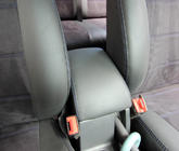 Volkswagen Caddy 2010-2015 гг. Авточехлы Эко-кожа+Ткань+Алькантара Antara A001b (Полный комплект) фото 17