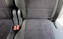 Volkswagen Caddy 2010-2015 гг. Авточехлы Эко-кожа+Ткань+Алькантара Antara A001b (Полный комплект) фото 6