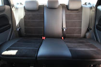 Ford Focus III 2011-2017 гг. Авточехлы экокожа+ткань+Алькантара Antara A001g (полный салон) фото 8