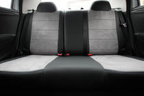 Citroen C-Elysee 2013-2022 гг. Авточехлы Эко-кожа+Ткань+Алькантара Antara A0010 (Полный комплект) фото 3