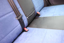 Volkswagen Passat B5 1997-2005 гг. Авточехлы ЭкоКожа+Ткань+Алькантара Antara A006 (Полный Комплект) фото 10