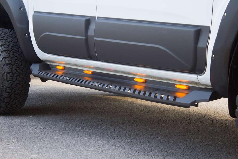 Ford Ranger 2007-2011 гг. Боковые пороги Dakar V1 с LED (2 шт, металл) Фото 2
