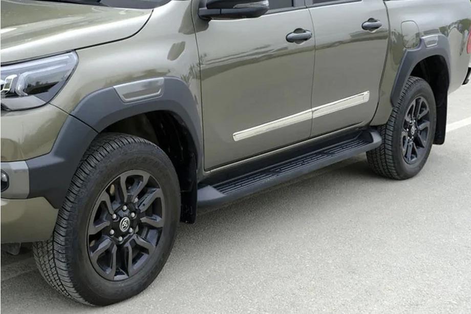 Volkswagen Amarok 2010-2022 гг. Молдинги на двери Нержавеющая сталь (4 шт) Фото 4