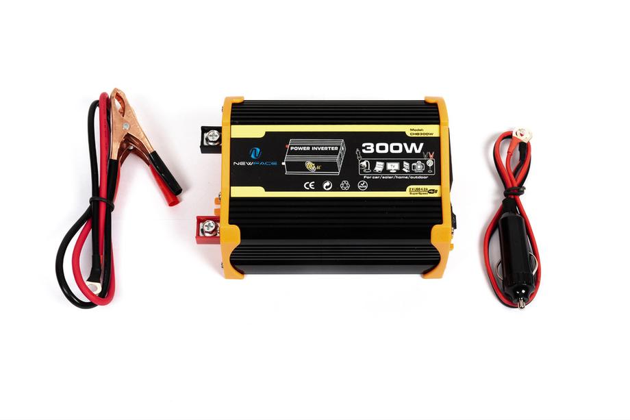 Автомобильный инвертор (220V/USB/300W) CHB300W Image