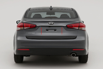 Kia Cerato 3 2013-2018 гг. Хромированная накладка над номером для Sedan (нержавейка) фото 1