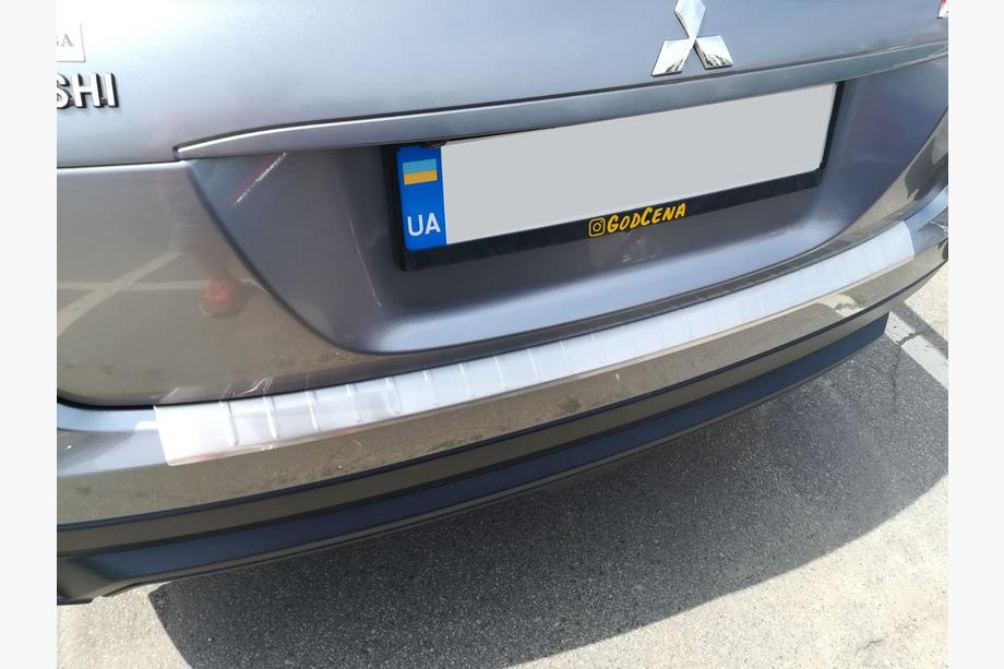 Mitsubishi Eclipse Cross 2017- гг. Накладка на задний бампер (OmsaLine, нержавейка) Image