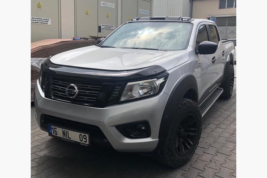Nissan Navara/NP300 2016- гг. Козырек Лобового Стекла (Meliset LED V1) Фото 3