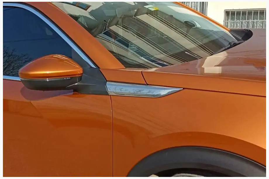 Peugeot 2008 2019- гг. Накладки на крылья из нержавеющей стали (2 шт) Фото 1