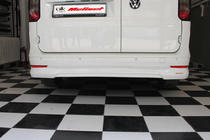 Volkswagen Caddy 2020- гг. Накладка на задний бампер (грунтованная под покраску) фото 3