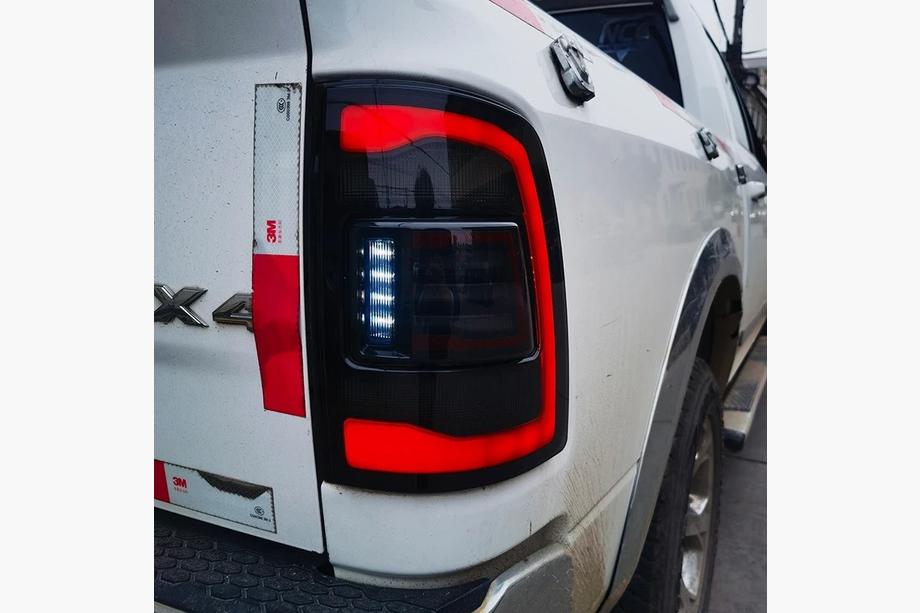 Dodge RAM (DT) 2018– гг. Задние фонари TRX Image