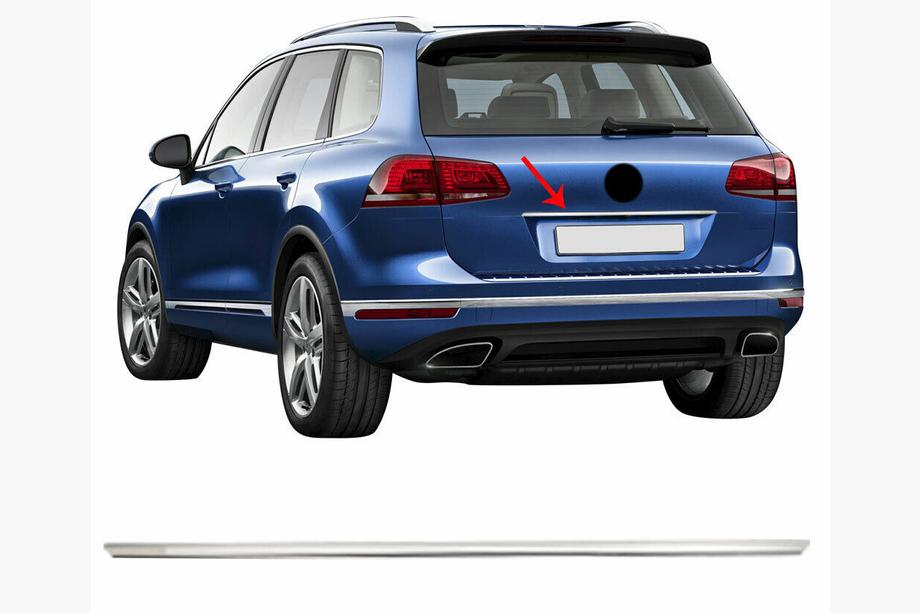 Volkswagen Touareg 2018- гг. Хромированная накладка над номером OmsaLine (нержавейка) Фото 1