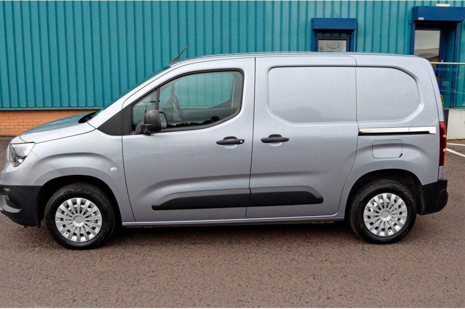 Peugeot Partner/Rifter 2019- гг. Молдинги раздвижной двери нержавеющая сталь (2 шт.) Фото 2