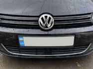 Volkswagen Golf 6 2008-2014 гг. Передний значок 5K0 853 601F фото 1