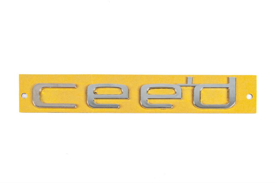 Kia Ceed 2012-2018 гг. Надпись Ceed 86320-A2200 (25мм x 151мм) Image