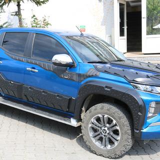 Mitsubishi L200 2019+ Расширители колесных арок V2 (EuroCap)