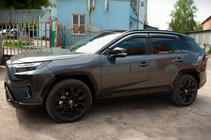 Toyota Rav 4 2019- гг. Ветровики с хромированным молдингом (4 шт, Niken) фото 5