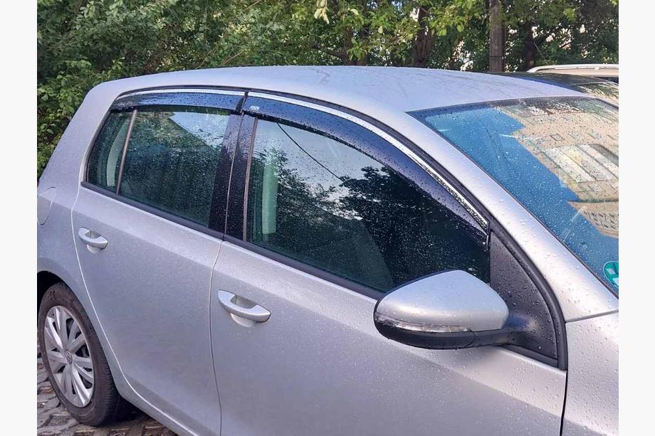 Ветровики с хромированным молдингом Niken (HB, 4 шт) Image Ветровики с хромированным молдингом Niken (HB, 4 шт) Image