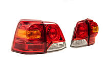 Toyota Land Cruiser 200 2007-2021 гг. Задние фонари 2007-2015 (OEM) фото 3