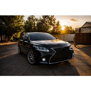 Передний бампер в сборе (рестайлинг, стиль Lexus V2) Toyota Camry 2006-2011 гг. фото 2