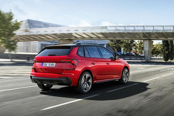 Обзор обновленного кроссовера первого поколения Skoda Kamiq фото 4