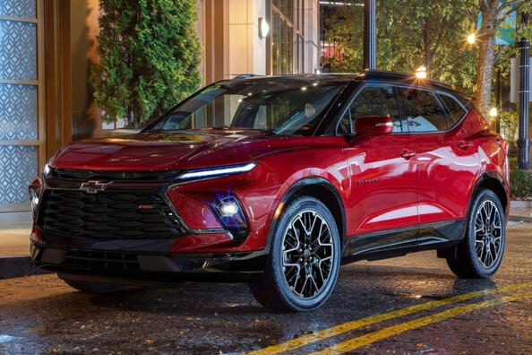 Обзор обновленного кроссовера Chevrolet Blazer