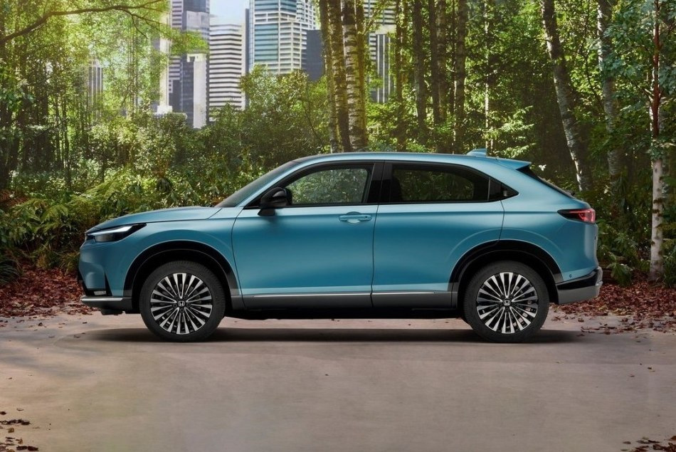 Обзор электрического кроссовера Honda e:Ny1