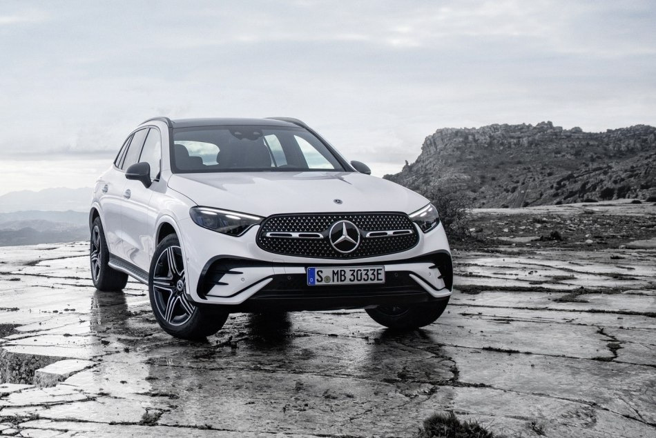Обзор полноприводного кроссовера второго поколения Mercedes-Benz GLC