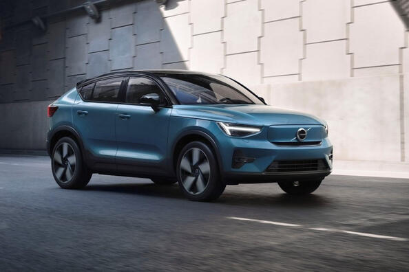 Обзор электрического кроссовера Volvo C40 Recharge