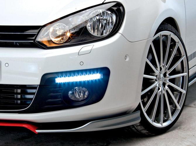 Значение дневных ходовых огней: безопасность и комфорт в пути