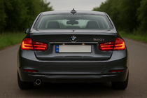 BMW 3 серия F30/F31 2012-2019 гг. Накладка из нержавейки над номером фото 1