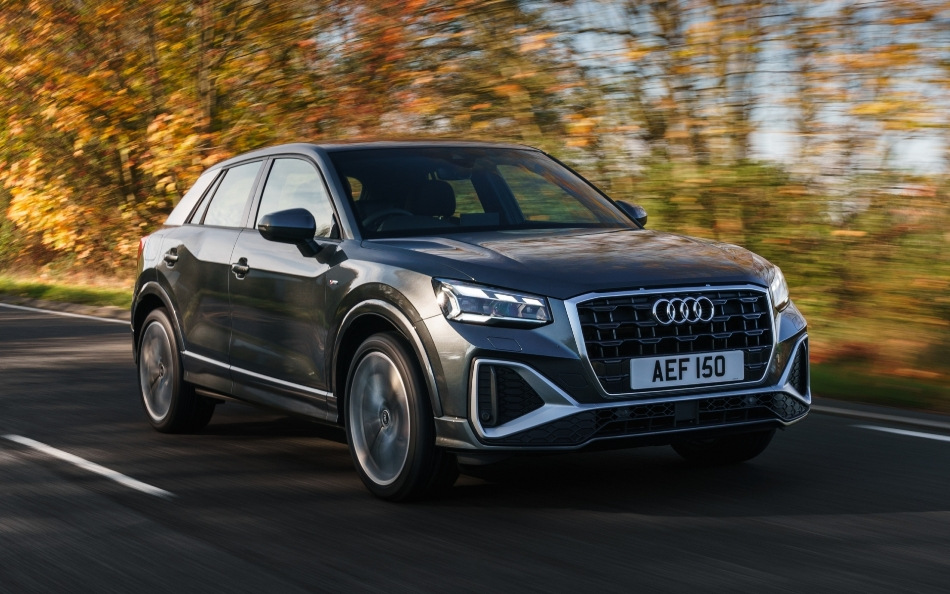 Обзор компактного кроссовера Audi Q2