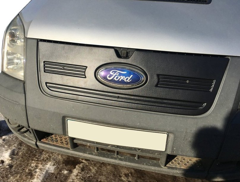 Зимняя накладка на радиаторную решетку и ее пользу