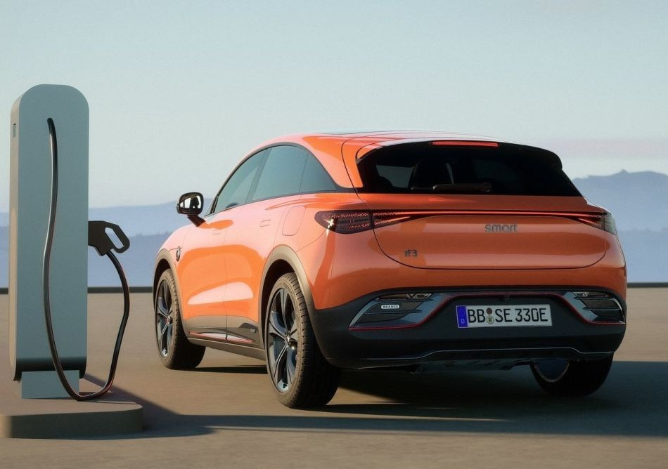 Обзор электрического субкомпактного кроссовера Smart #3