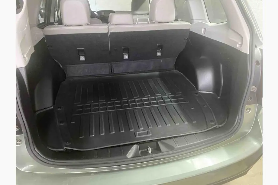 Subaru Forester 2013-2018 гг. 3D Коврик в багажник (Stingray) Image