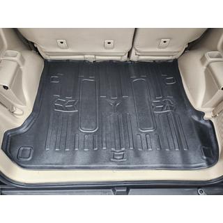 Lexus GX470 (5/7 мест) в багажник 3D (Stingray)