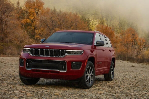 Обзор Jeep Grand Cherokee L: воплощение роскоши и могущества