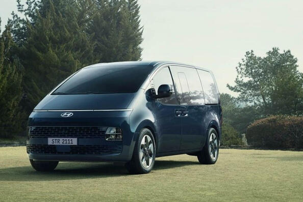 Обзор минивэна Hyundai Staria