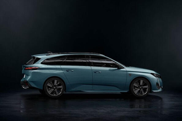 Обзор третьего поколения универсала Peugeot 308 SW фото 4