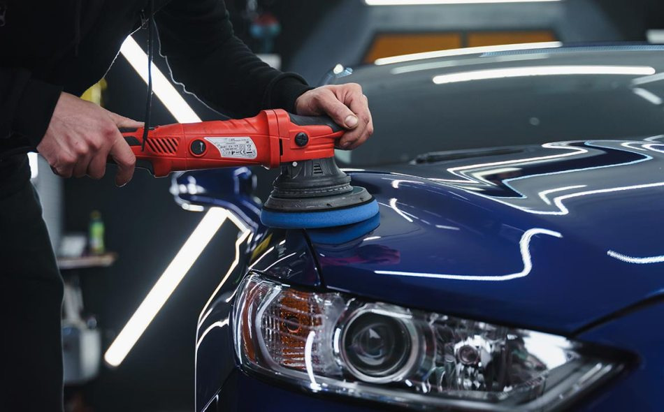 Полироль для автомобиля: секрет сияющего блеска и защиты