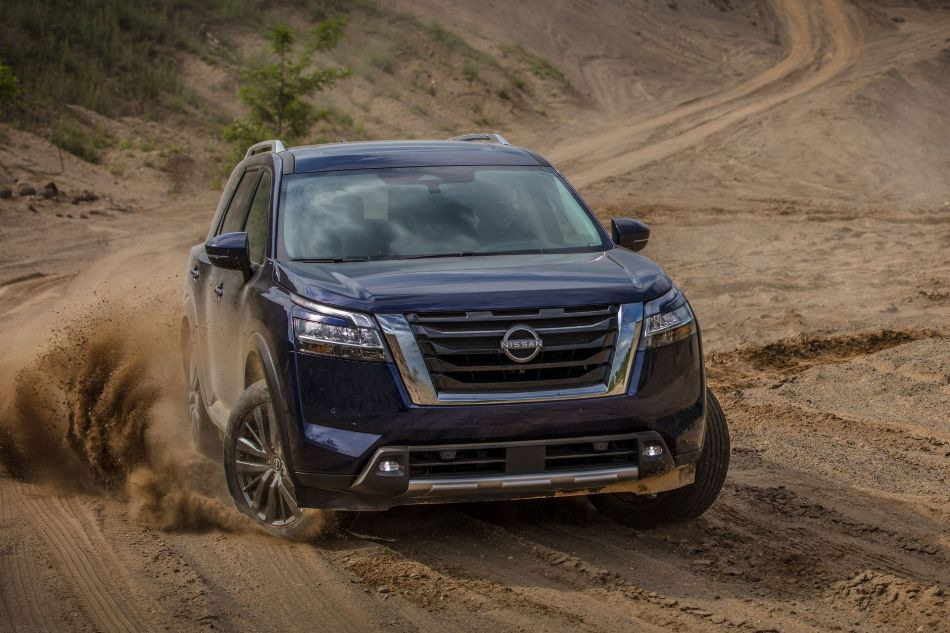 Обзор пятого поколения внедорожника Nissan Pathfinder