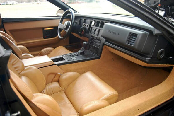 Что делать, если скрипит пластик в салоне?