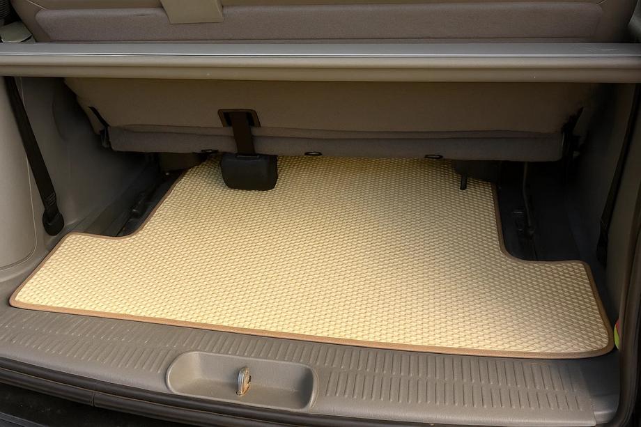 Chrysler Voyager 2001-2007 гг. Коврик багажника (EVA, Бежевый) Фото 1