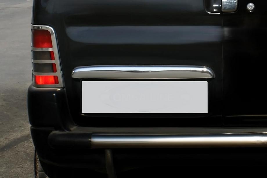 Peugeot Partner 1996-2008 гг. Хромированная накладка над номером (2-дверный, нержавейка) Image