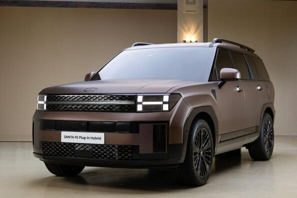 Hyundai Santa Fe пятого поколения: обзор кроссовера