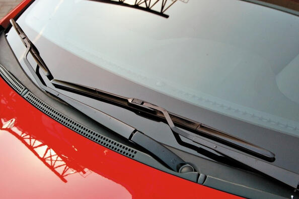 Правильный уход за дворниками авто: практические советы