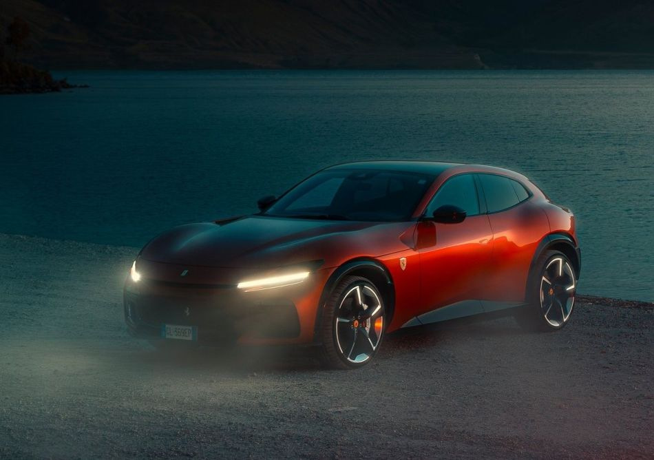 Обзор спортивного полноприводного кроссовера Ferrari Purosangue